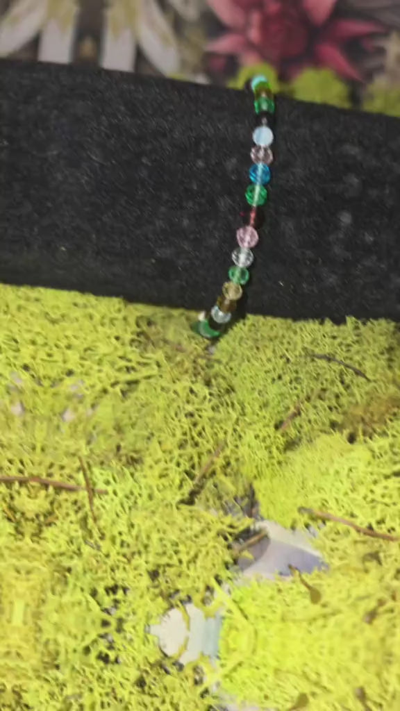 CRYSTAL & GLASS BEAD BRACLETS